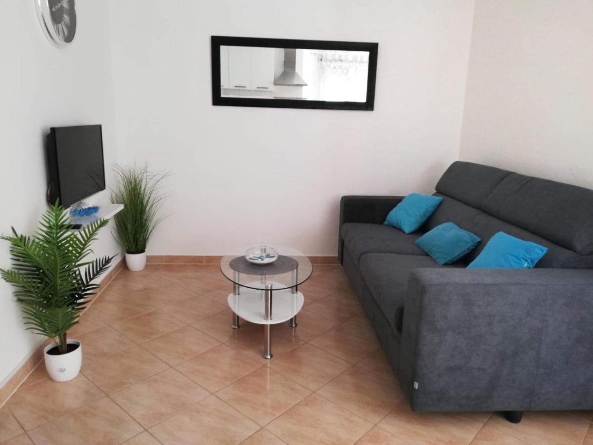 Apartment Toni With Private Parking Zara Esterno foto